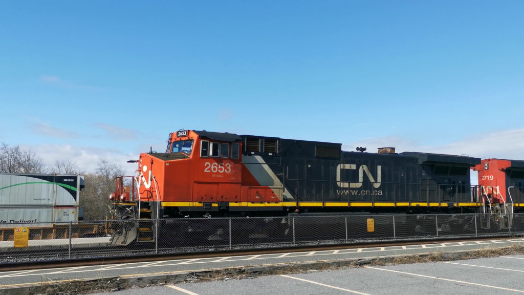 CN 2653